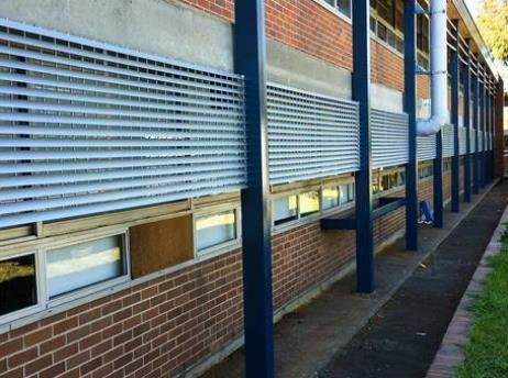 ���~��䓸��